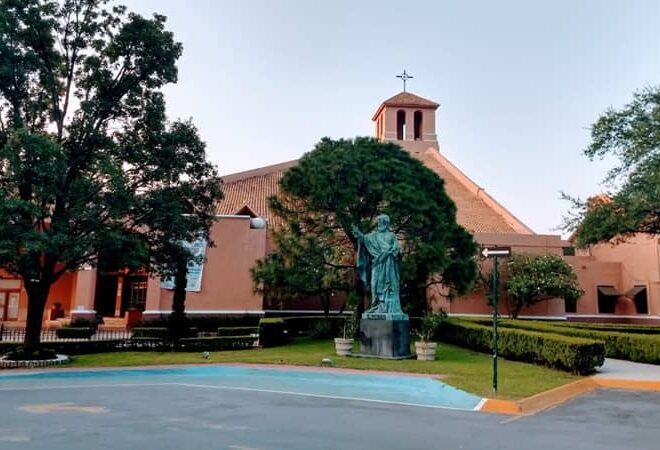 Imagen de Parroquia de Nuestra Señora Reina de los Ángeles, San Pedro Garza García, Nuevo León