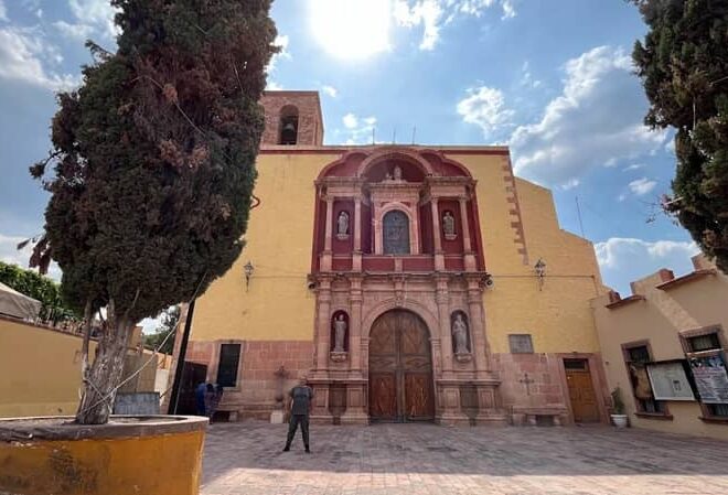 Imagen de Parroquia de San Pedro Apóstol (La Cañada), El Marqués, Queretaro