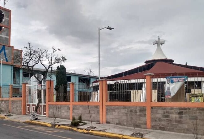 Imagen de Parroquia de Santa María de Guadalupe, Nezahualcóyotl, Estado de México